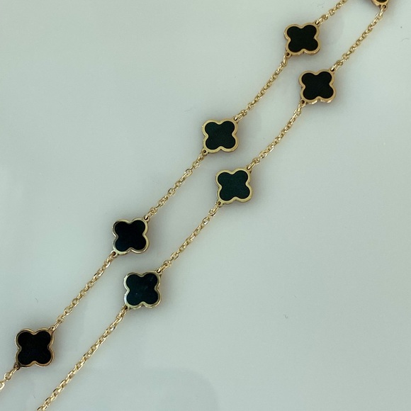 14K Yellow Gold Onyx Clover Station Necklace - Picture 5 of 9